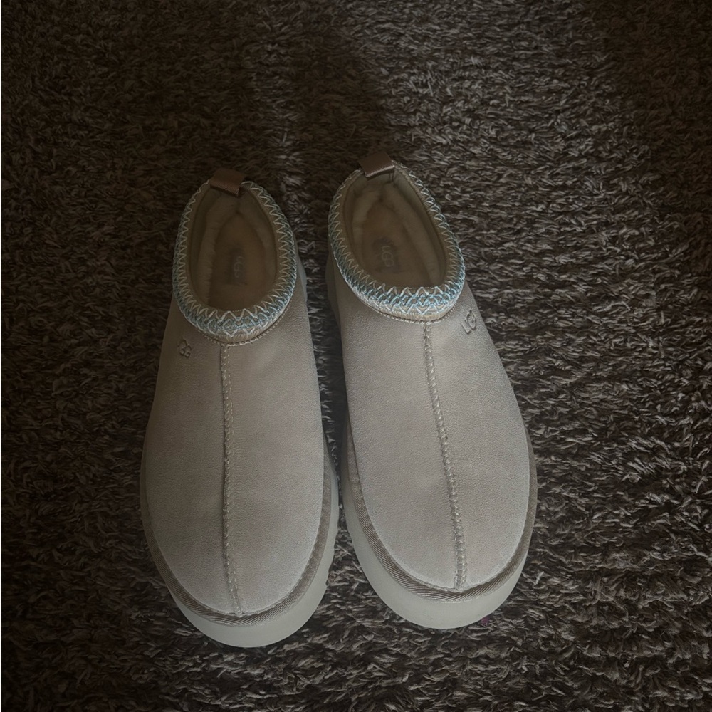 Sandpaper uggs! Size 13